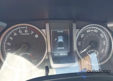 2022 Toyota Tacoma Sr5 V6 z USA, uszkodzony, nr VIN 3TMAZ5CN8NM168388